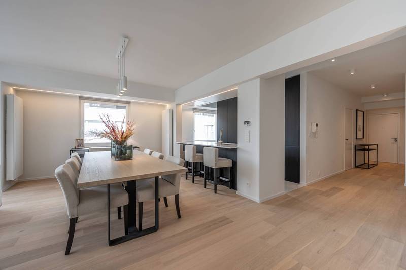 VENTE Appartement 3 CH Knokke-Heist - Appartement d'angle / Avenue Lippens