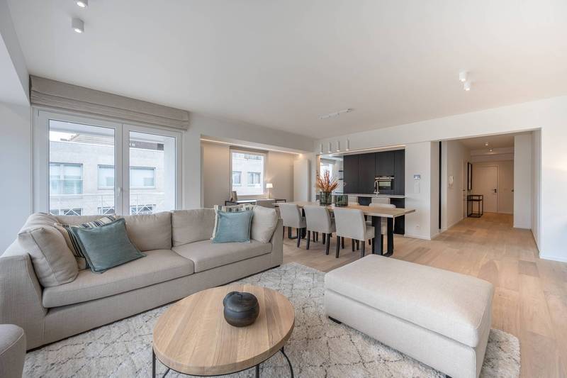 VENTE Appartement 3 CH Knokke-Heist - Appartement d'angle / Avenue Lippens