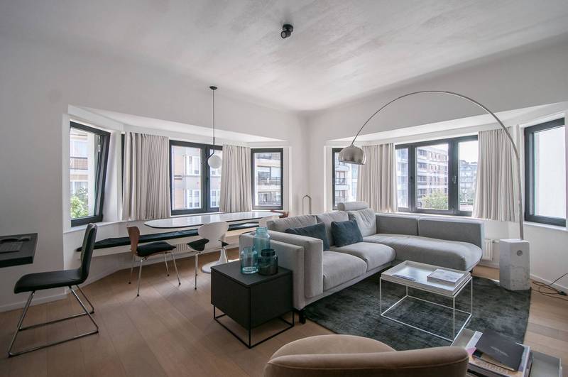 VENTE Appartement 2 CH Knokke-Heist - Meerminlaan / Appartement d'angle dans une résidence villa