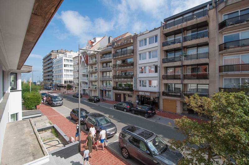 VENTE Appartement 2 CH Knokke-Heist - Meerminlaan / Appartement d'angle dans une résidence villa