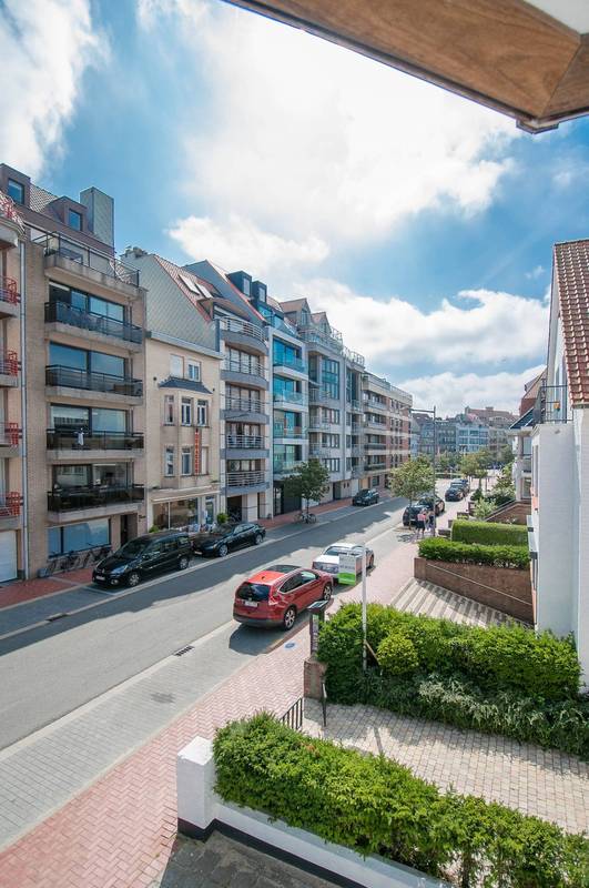 VENTE Appartement 2 CH Knokke-Heist - Meerminlaan / Appartement d'angle dans une résidence villa