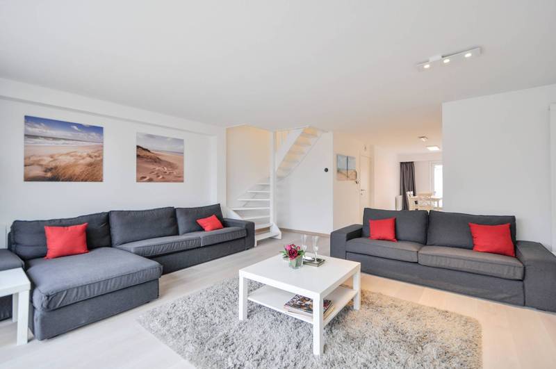 VENTE Appartement 3 CH Knokke-Heist -Triplex / Av. Van Bunnen / église du Sacré Coeur