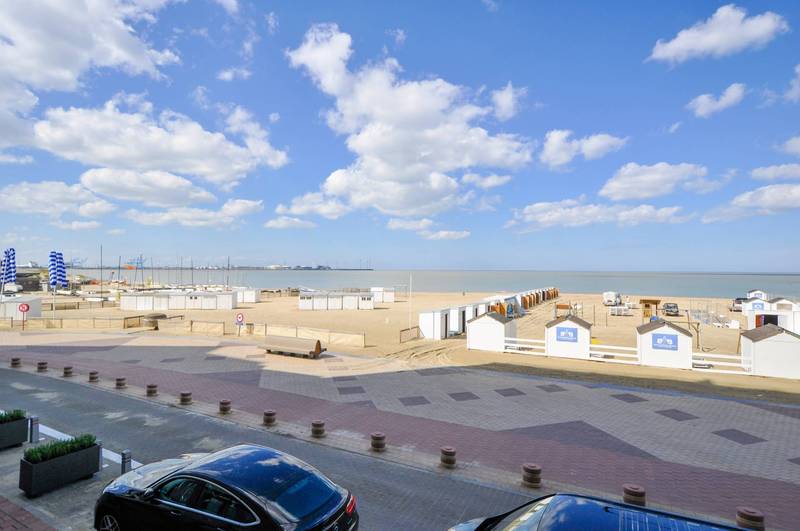VENTE Appartement 2 CH Knokke-Heist -Digue de mer Duinbergen / en face du Beachclub Anemos