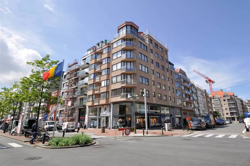VENTE Appartement 2 CH Knokke-Heist -Coin Avenue Lippens / Taborastraat