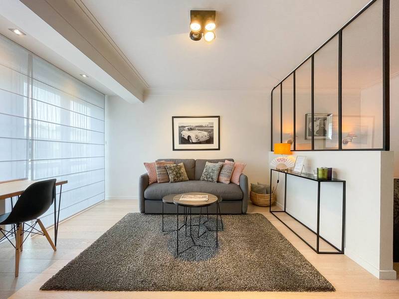 VENTE Appartement Knokke-Zoute - Studio design avec coin à dormir / Kustlaan