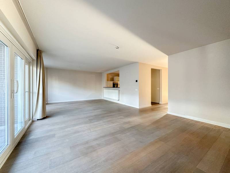 LOCATION Appartement 3 CH KNOKKE-ZOUTE - Kustlaan / Près de la Place du Triangle