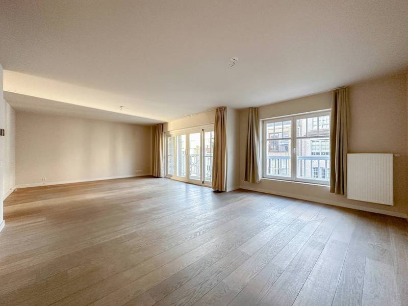 LOCATION Appartement 3 CH KNOKKE-ZOUTE - Kustlaan / Près de la Place du Triangle