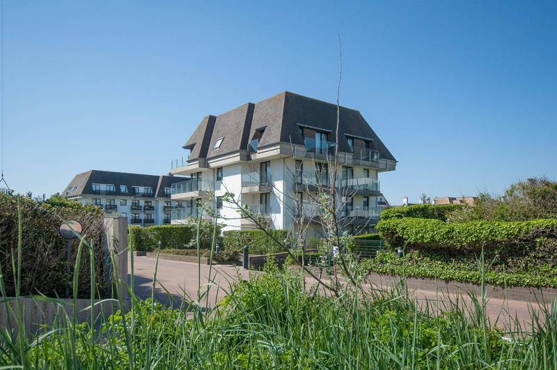 LOCATION Appartement 2 CH Knokke-Zoute -  APPARTEMENT D'ANGLE / Digue piétonnière - Kustlaan