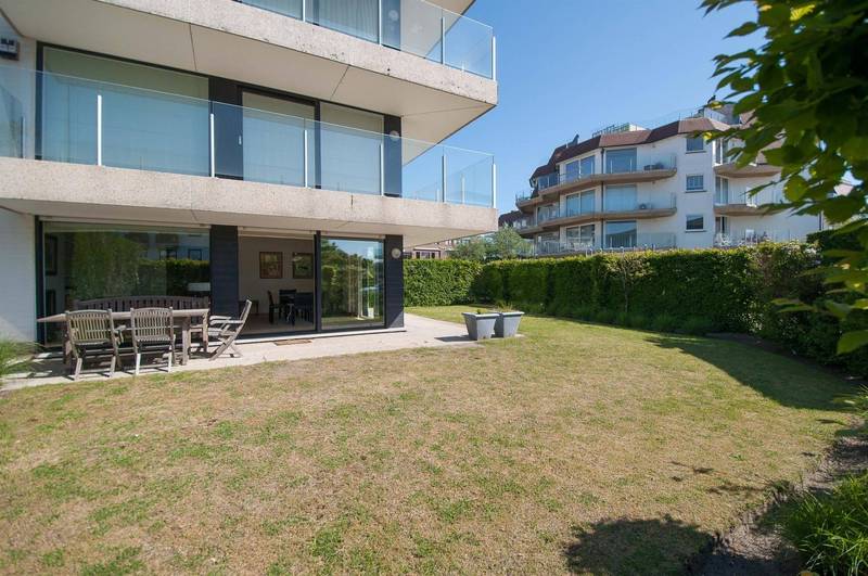 LOCATION Appartement 2 CH Knokke-Zoute -  APPARTEMENT D'ANGLE / Digue piétonnière - Kustlaan