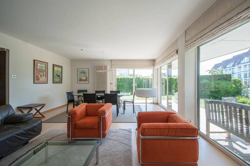 LOCATION Appartement 2 CH Knokke-Zoute -  APPARTEMENT D'ANGLE / Digue piétonnière - Kustlaan